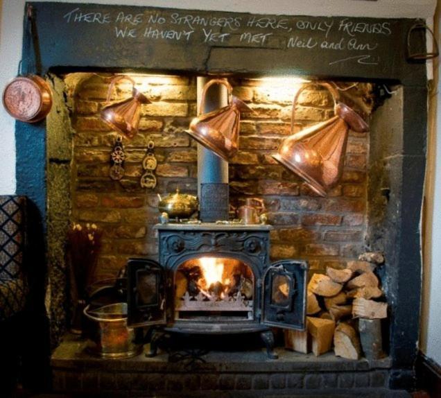Kings Arms Hotel Holme  Экстерьер фото