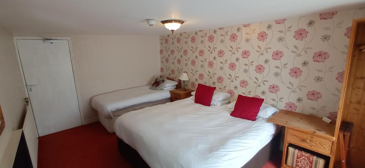 Kings Arms Hotel Holme  Экстерьер фото
